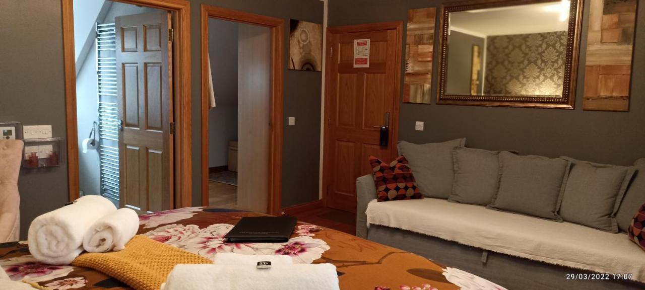 Outlander Boutique B&B Super King Cruden Bay Экстерьер фото